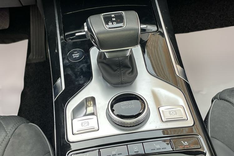 Used Hongqi HS5 2019 2.0T Smart Connect Flagship All-Wheel-Drive Version
