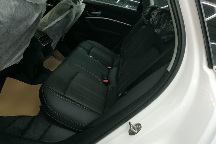 Used Audi e-tron 2021 50 quattro Luxury Edition
