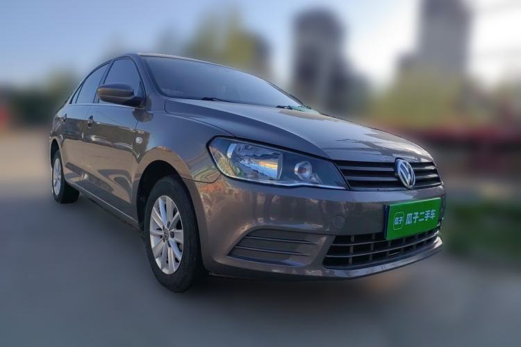 Used Volkswagen Jetta 2013 1.6L Manual Fashion Edition