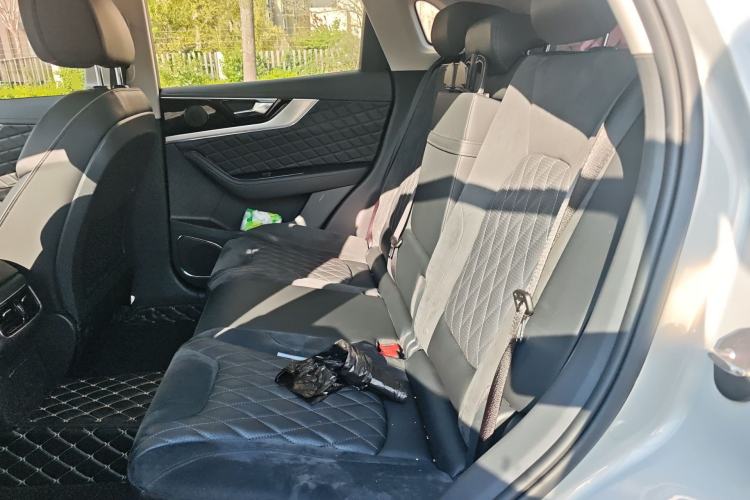 Used Hongqi HS5 2019 2.0T Smart Connect Flagship Edition
