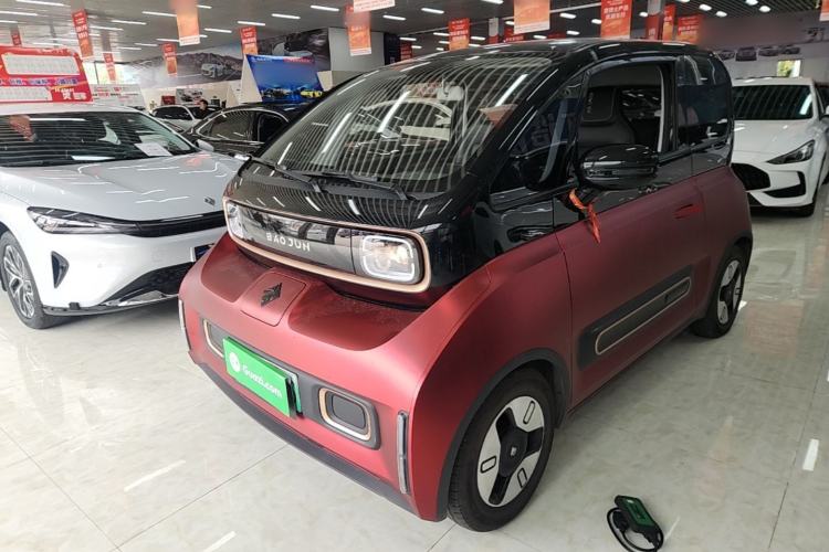 Used Baojun KiWi EV 2021 Artist Model Lithium Iron Phosphate