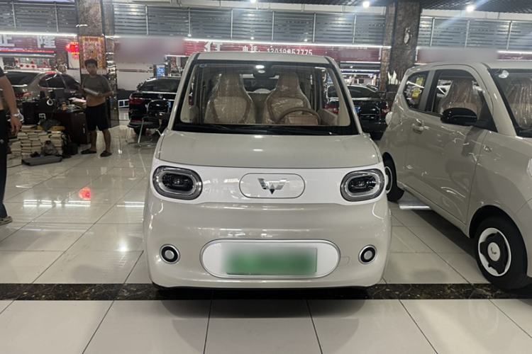 Used Wuling Hongguang MINIEV 2024 3rd Generation 215km Youth Edition