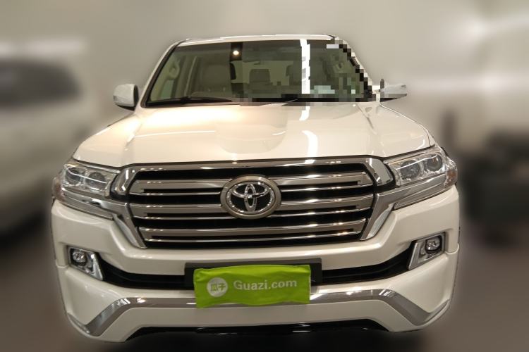 Used Toyota Land Cruiser  Front