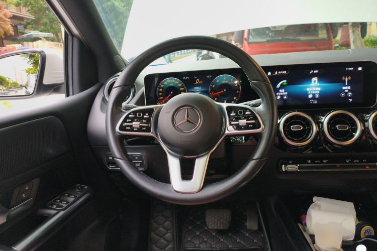 Used Mercedes-Benz B-Class 2020 B 200 Sport Edition Steering Wheel