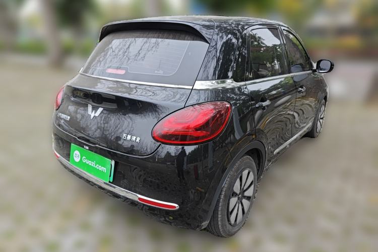 Used Wuling Bingo 2023 333 km Enjoyment Version
