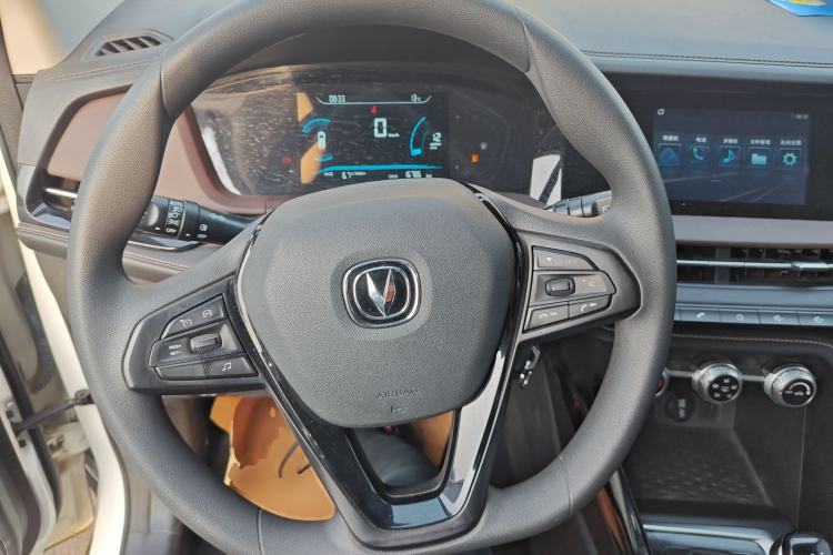 Used CHANGAN CS15 2019 1.5L Manual Entry-Level Version China VI Standard Steering Wheel