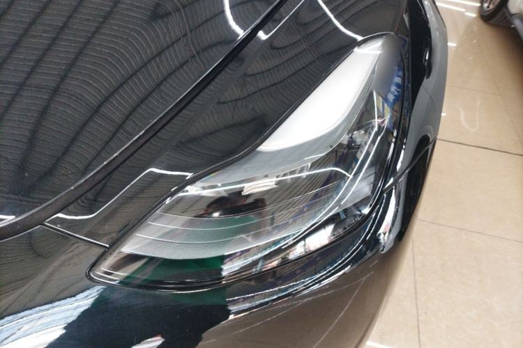 Used Tesla Model Y 2023 Rear-Wheel-Drive Version
