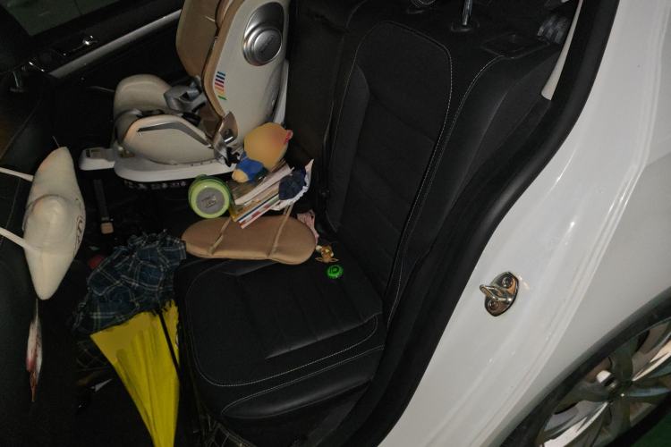 Used Volkswagen Lavida 2017 1.6L Automatic Comfort Edition Left Rear Seat