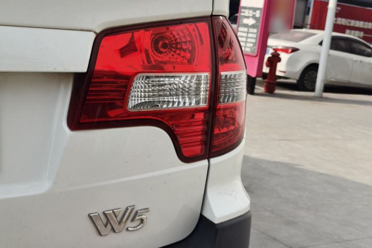 Used Roewe W5 2014 1.8T 4WD Automatic Haoyu Special Edition