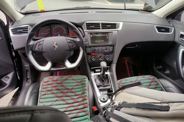 Used DS 6 2014 1.6T Luxury Edition THP160