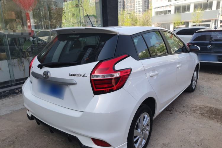 Used Toyota YARiS L Zhi Xuan 2016 Revised Version 1.5G CVT with Dynamic Sunroof