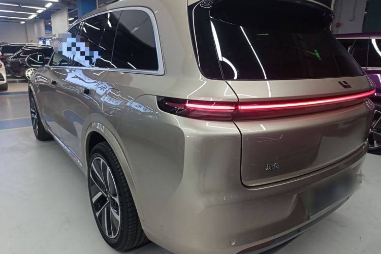 Used Li Auto L8 2023 Pro Model
