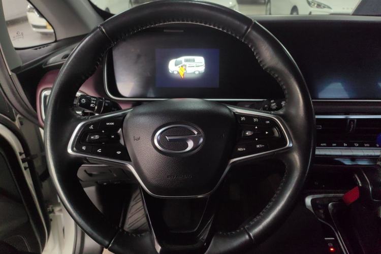 Used GAC Trumpchi M6 2023 PRO 270T DCT Luxury Edition Steering Wheel