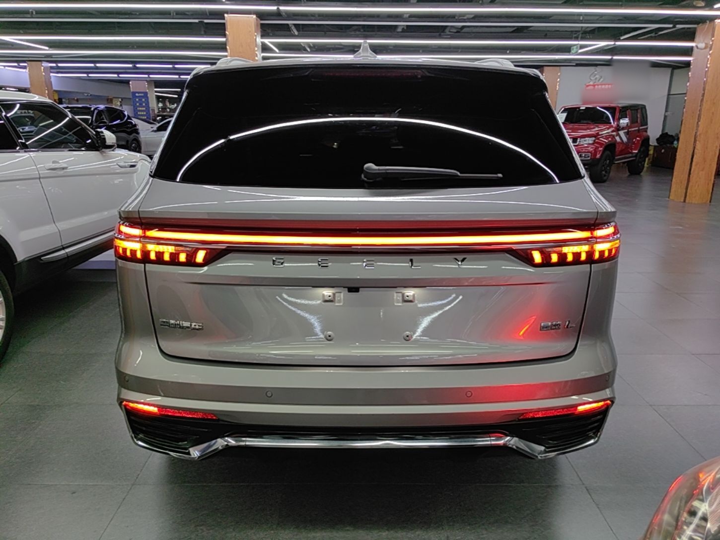 Geely Auto Monjaro L 2025 Dongfang Yao 2.0TD Automatic Lanxing Edition — снимка 5