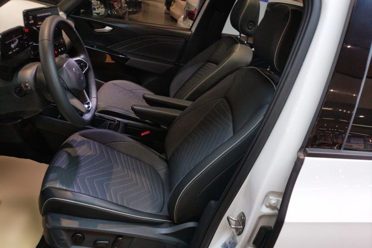 Used Volkswagen ID.3 2024 Outstanding Edition
