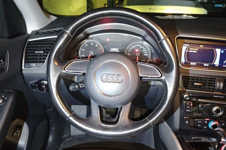 Used Audi Q5 2017 40 TFSI Ambition Edition
