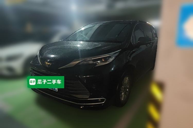 Used Toyota SIENNA 2021 2.5L Hybrid Premium Edition