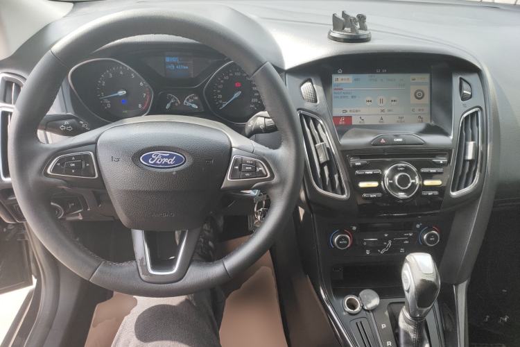 Used Ford Focus 2017 Sedan 1.6L Automatic Fashion Edition Smart Drive Version