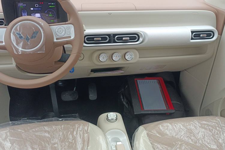 Used Wuling Hongguang MINIEV 2024 3rd Generation 215km Youth Edition