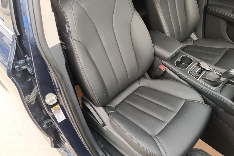 Used BYD Song MAX 2017 1.5T Automatic Smart Connect Luxury 7-Seater
