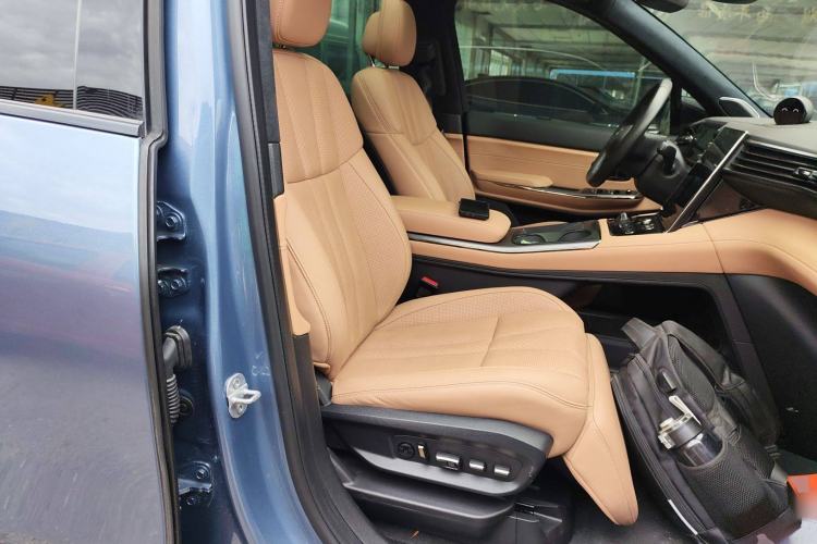 Used Nio ES8 2020 415 KM Signature Edition 7-Seater Version
