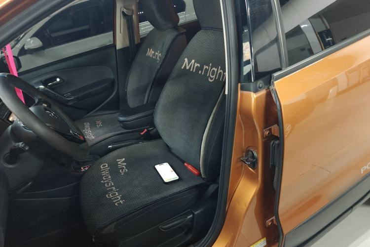 Used Volkswagen Polo 2018 1.5L Cross Polo Automatic
