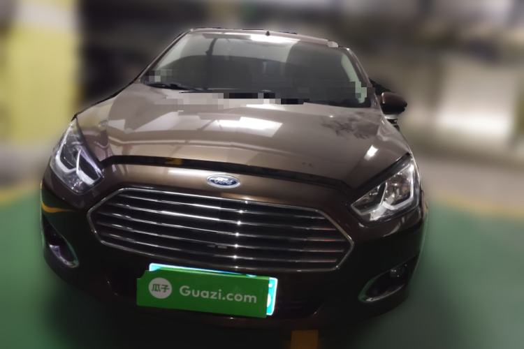 Used Ford Escort 2015 1.5L Automatic Fashion Model
