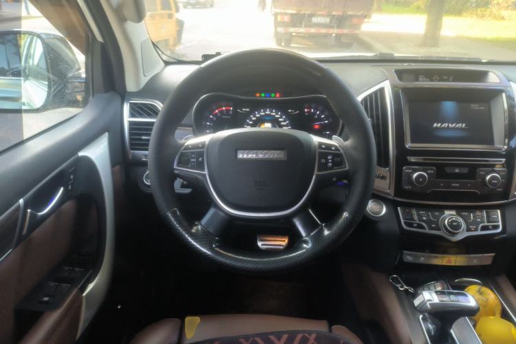 Used Haval H9 2017 2.0T Gasoline 4x4 Premium 5-Seater