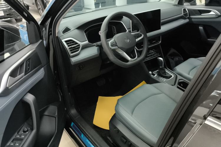 Used Volkswagen Tharu 2024 300TSI Two-Wheel-Drive Full Moon Edition