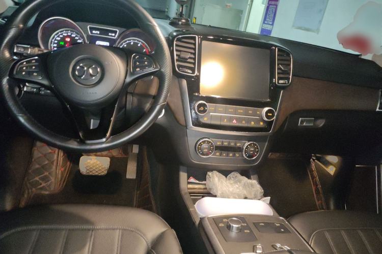 Used BAIC Off-Road BJ90 2021 4.0T Prestige Edition Center Console