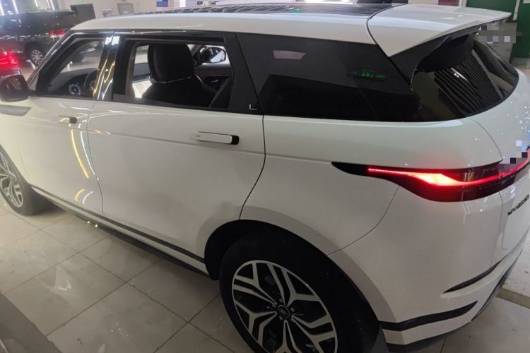 Used Land Rover Range Evoque 2024 Aurora L 249 PS Prestige Light-Chasing Edition Rear Left 45 Deg