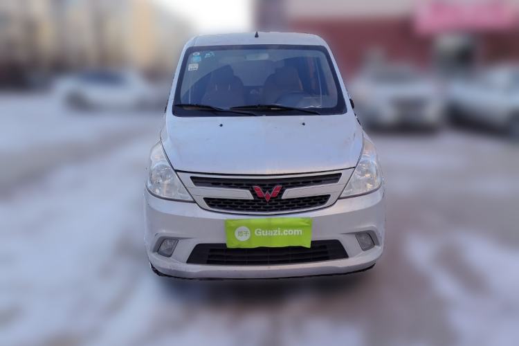 Used Wuling Zhiguang V 2018 1.2L Standard Model LMH