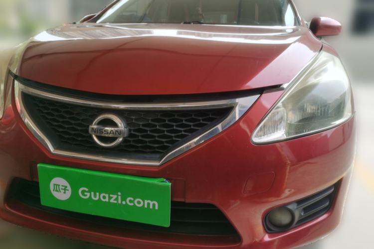 Used Nissan Tiida 2013 1.6L CVT Cool Cafe Edition
