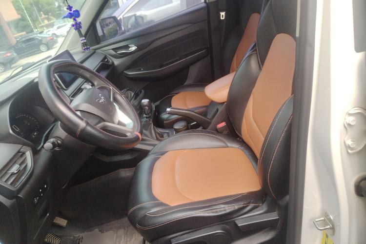 Used Wuling Hongguang S3 2018 1.5L Manual Comfort Model China V Standard Left Front Seat