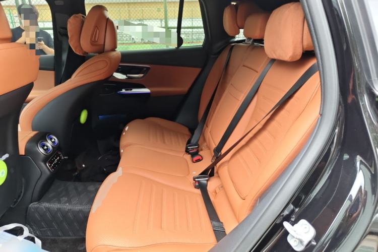 Used Mercedes-Benz GLC 2025 Refreshed GLC 300 L 4MATIC Dynamic Version 5 Seats Left Rear Seat