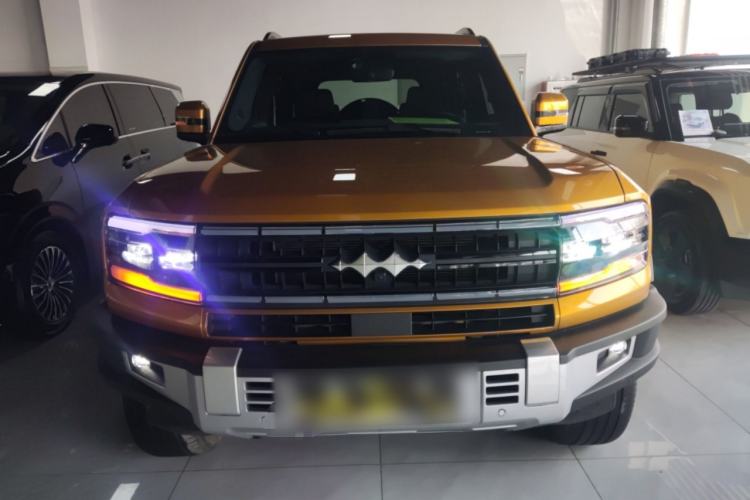 Used Formula Leopard 5 2023 Navigator Edition
