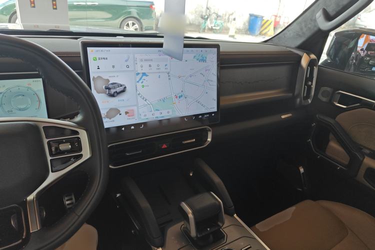 Used JETOUR Traveler 2023 2.0T All-Wheel Drive CrossPRO+