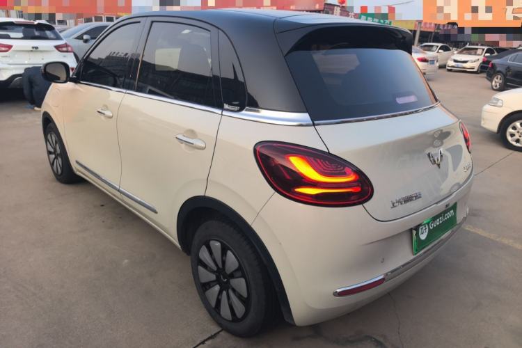 Used Wuling Bingo 2023 333 km Lingxi Connected+ Version
