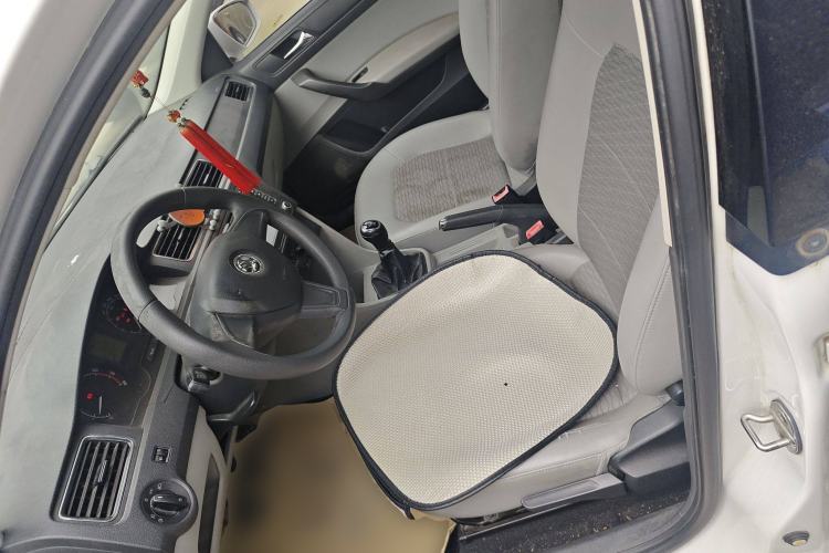 Used Skoda Rapid 2013 1.6L Manual Smart Selection Model