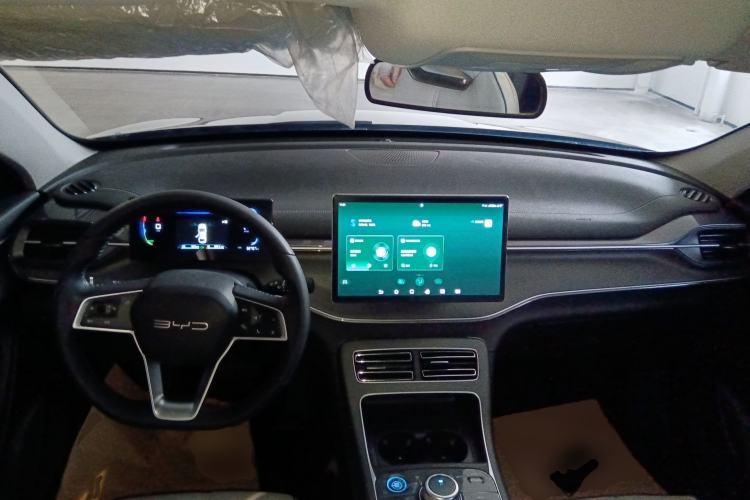 Used BYD Destroyer 05 2024 Honor Edition DM-i 120KM Luxury Model
