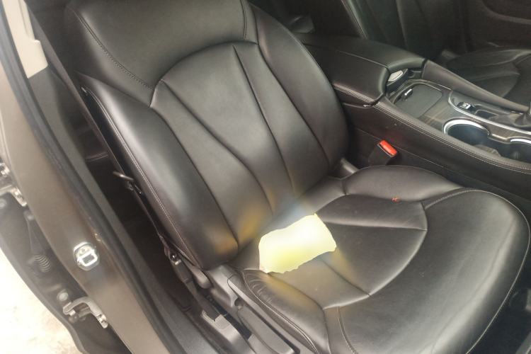 Used Buick Envision 2018 20T Two-Wheel-Drive Elite Model