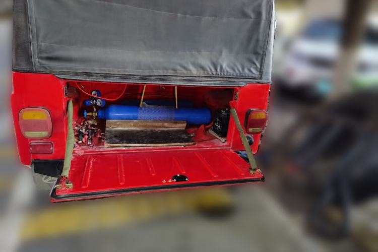 Used BAW 212 Classic 2018 2.0L triangular door