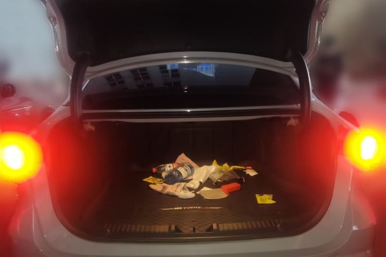 Used Geely Galaxy L6 2024 125km Creative Edition Trunk