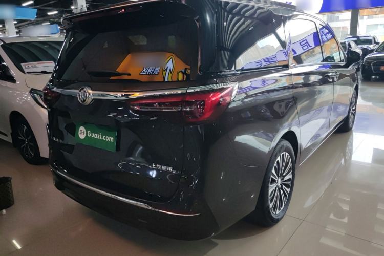 Used Buick GL8 2021 ES Landtrek 653T Luxury Model