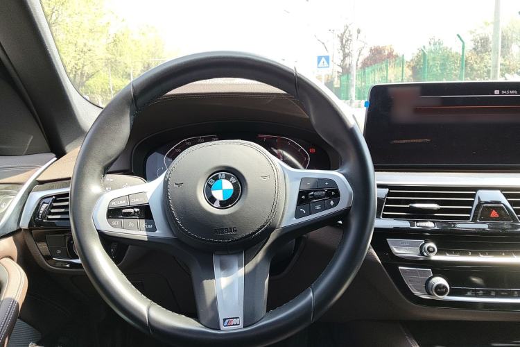 Used BMW 5 Series 2022 Restyled 525Li M Sport Package Steering Wheel