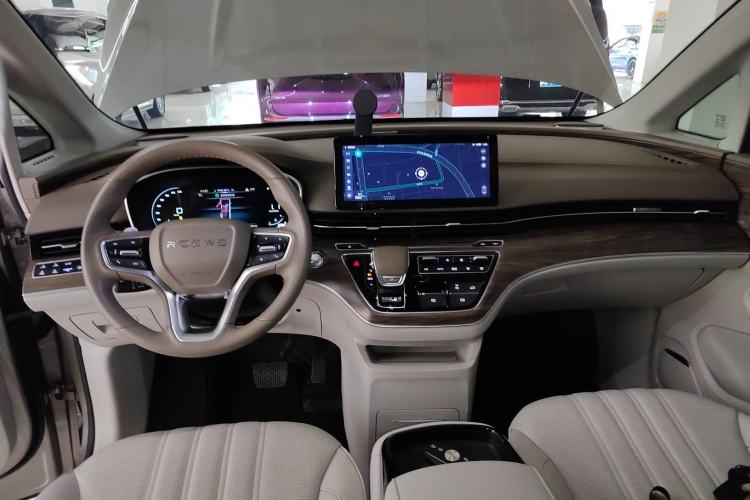 Used Roewe iMAX8 2023 400TGI Comfort Edition