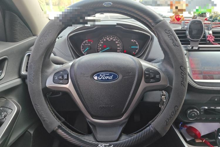 Used Ford Escort 2017 Happiness Edition 1.5L Automatic Fashion Version