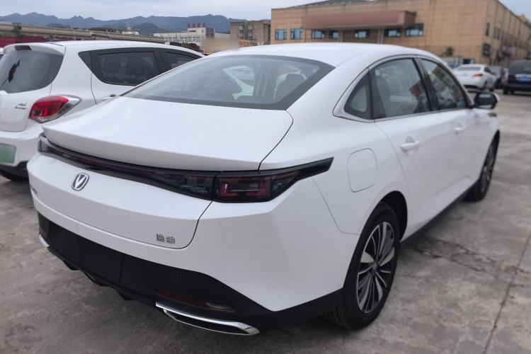 Used CHANGAN Eado PHEV 2025 Smart New Blue Whale 145KM Battleship Edition Rear Right 45 Deg