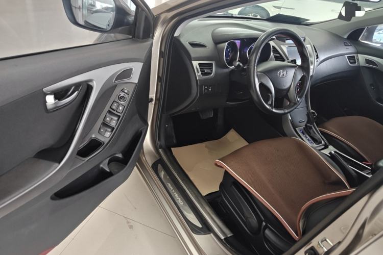 Used Hyundai Elantra (5th Generation / Langdong) 2015 1.6L Automatic Leading Model