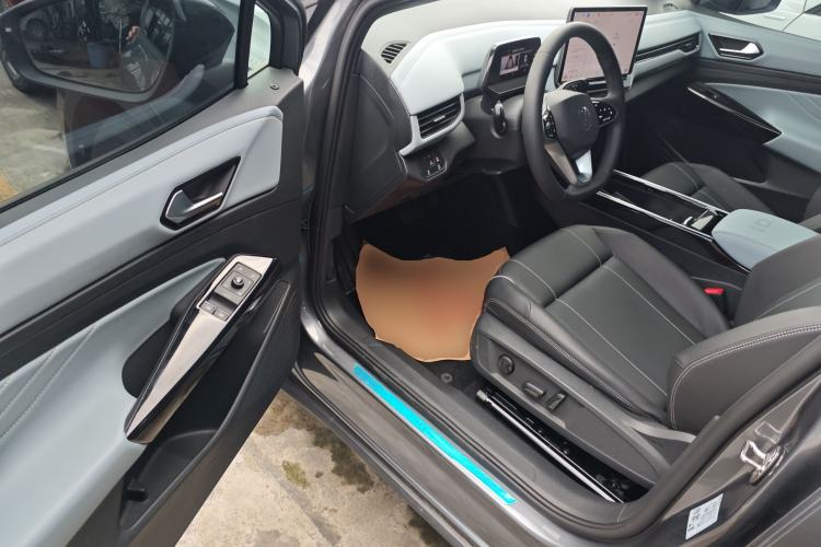 Used Volkswagen ID.4 X 2025 Smart Version Pure & Intelligent Enjoyment Edition Driver Seat